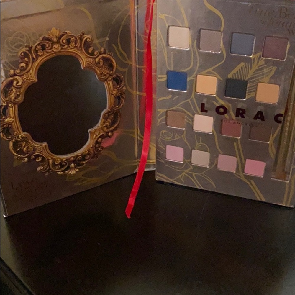 LORAC Los Angeles Beauty and Beast eye shadow